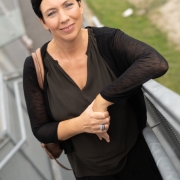 Portraitfoto Mag.a Andrea Pfligl