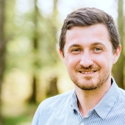 Dipl.-Soz.päd. Dominik Bardeau, MSc Portraitfoto Dipl.-Soz.päd. Dominik Bardeau, MSc