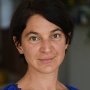 Portraitfoto Mag.a Peymane Saghari