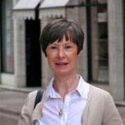 Portraitfoto Mag.a Eva Rogina