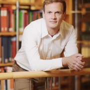 Portraitfoto MMag. Dr. Markus Böckle