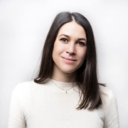 Portraitfoto Mag.a Sarah Oberheinricher