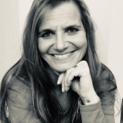 Portraitfoto Mag.a Bettina Steger