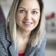 Portraitfoto Karin Helmberger, MSc