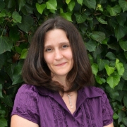 Portraitfoto Astrid Haidvogel-Steiner