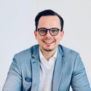 Portraitfoto Mag. Thomas Rotter, BA pth.