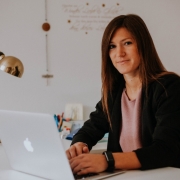 Portraitfoto Anna Kornherr, BA, MA
