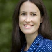Portraitfoto Mag.a Anna Valentin-Eichhübl, MSc
