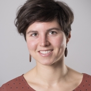 Julia Groinig, BA, BA, MA, MSc Portraitfoto Julia Groinig, BA, BA, MA, MSc