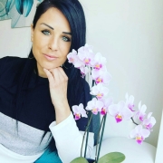 Portraitfoto Sabrina Lackner, BA, BSc, MSc Msc