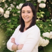 Portraitfoto Mag.a  pth. Marina Schrammel, Bakk. pth.