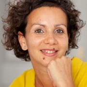 Portraitfoto Mag.a Elisabeth Arthold