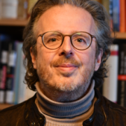 Portraitfoto Dipl.-Päd. Mag. Thomas Happ