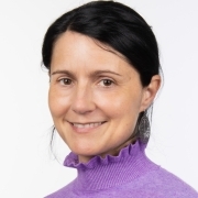 Portraitfoto Carmen Leitner