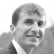 Portraitfoto Dr. Luboslav Kmet
