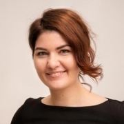 Portraitfoto Mag.a Barbara Lagger