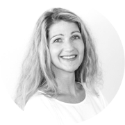 Portraitfoto Mag.a Claudia Rabl