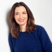 Portraitfoto Mag.a Stephanie Schumacher-Scharfetter