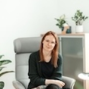 Portraitfoto Christina Kuri