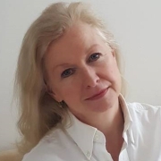 Mag.a Gerlinde Kellerer, MSc Portraitfoto Mag.a Gerlinde Kellerer, MSc