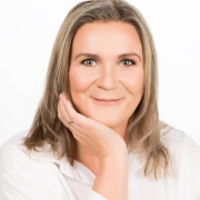 Mag.a Astrid Donauer-Weltin, BEd Portraitfoto Mag.a Astrid Donauer-Weltin, BEd