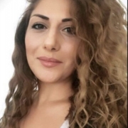 Portraitfoto Mag.a Ghazal Delawar, MSc BA pth.