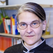 Portraitfoto Sandra Stanek, MA