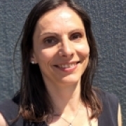 Portraitfoto Mag.a Jasmin Häfele