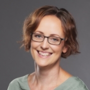 Portraitfoto MMag.a Petra Riser