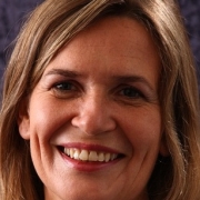 Portraitfoto Dr.in Rosa Heim
