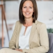 Portraitfoto Angela Frey