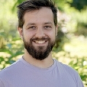 Portraitfoto Sebastian Holzmann, BA