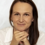 Portraitfoto Mag.a Christine Andert