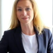 Portraitfoto Ing.in Mag.a Jeannette Bramerdorfer-Aschauer