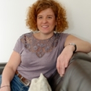 Portraitfoto Mag. a (FH) Maria Magdalena Öller