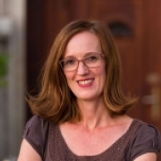 Portraitfoto Mag.a Rita Pröll