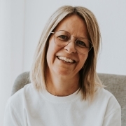 Portraitfoto Dipl.-Päd. Bianca Walser