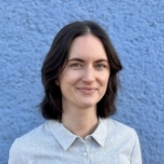 Portraitfoto Mag.a Elisa Woldrich