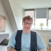 Portraitfoto Christian Menneweger, BA