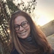 Portraitfoto Bettina Kulovits