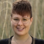 Portraitfoto Cornelia Roman, BA MSc