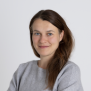 Portraitfoto Anna Thiemann, BA MA BA