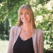 Portraitfoto Nina Fink, BA MSc