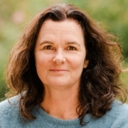 Portraitfoto Susanne Hipfinger